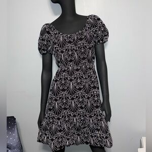 Reitmans Black and White Floral Mini Dress